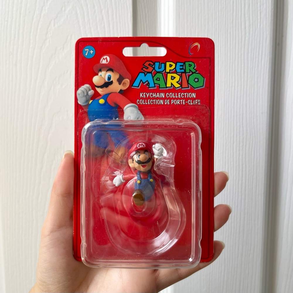 Super Mario Backpack Buddy Keychain Collection - BRAND NEW SEALED